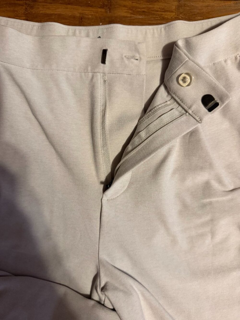 Vuori Khaki Wide Leg Relaxed Fit Elevation Trouser, Size M - Picture 9 of 11